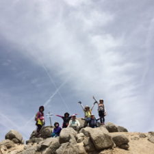 白い砂の丘「ハト峰」でのんびりできました。