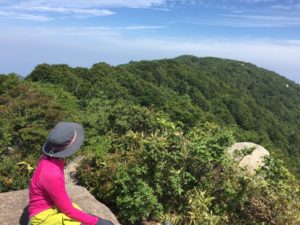 眼下に広がる海を眺めながらボーっとしました。