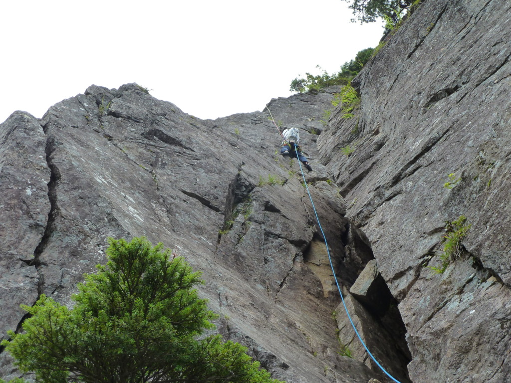 6Pを登るB野さん