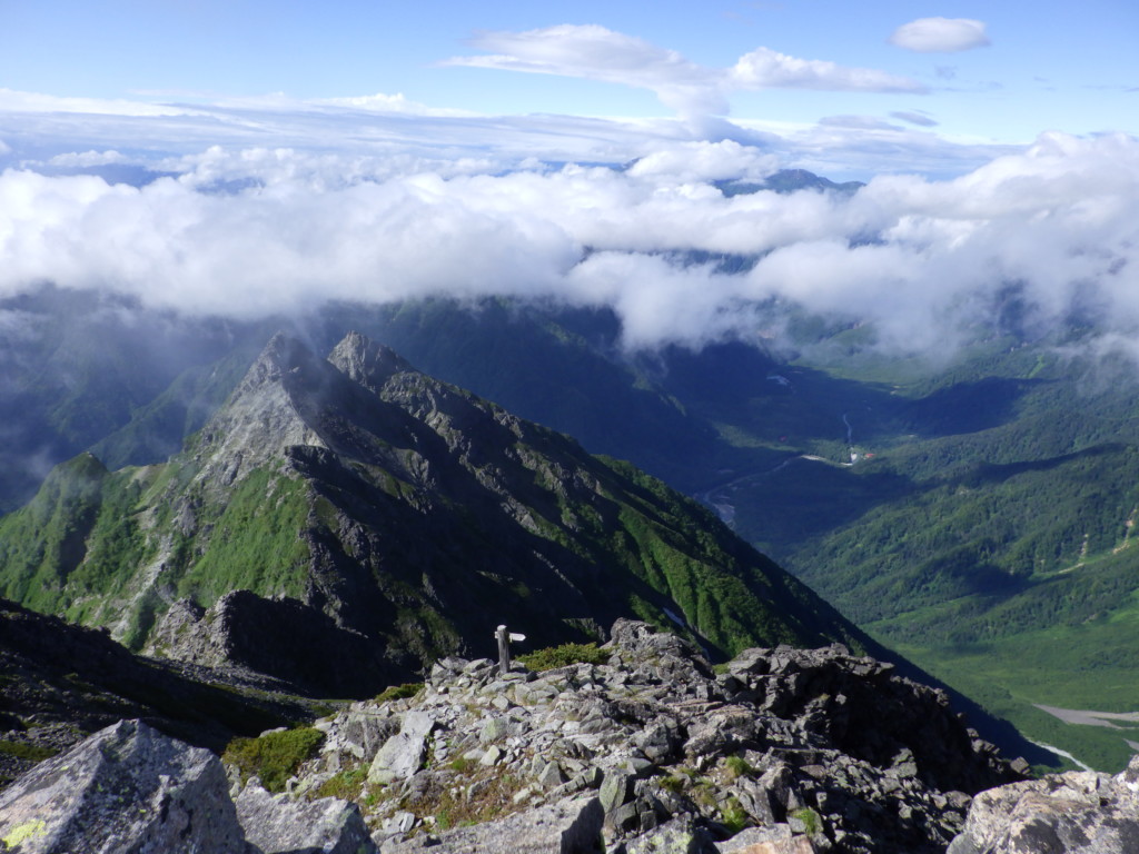 前穂からの明神岳